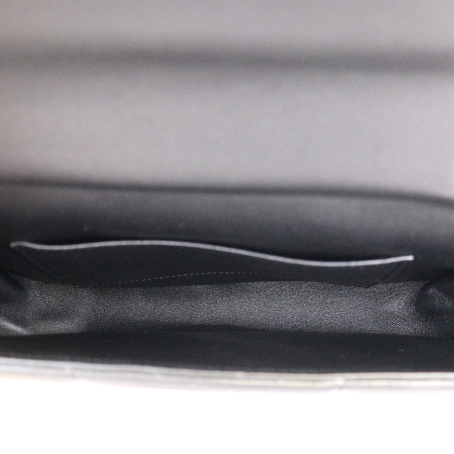 111273EPZ ショルダーバッグ